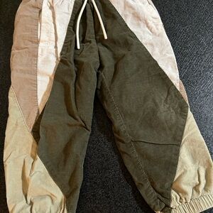 Kith Two Piece Set Size 3T 💚